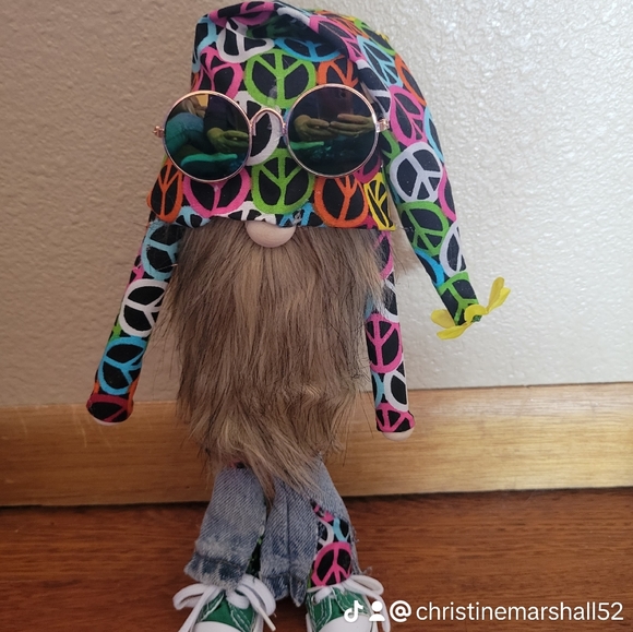 Hippie Gnome - Picture 3 of 3